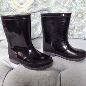 Black Rain Boots